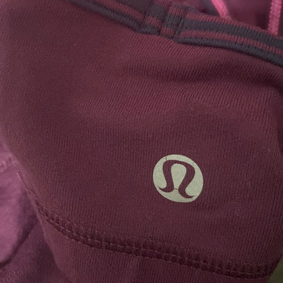 Lululemon Athleisure Workout Yoga Gym Built-In Bra Racerback Tank Top Size 6 - Picture 10 of 11